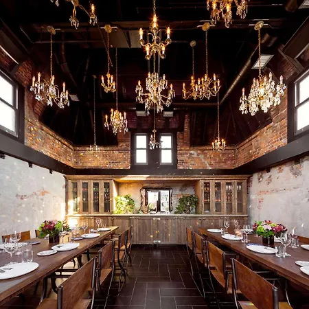 The Broadview Hotel 